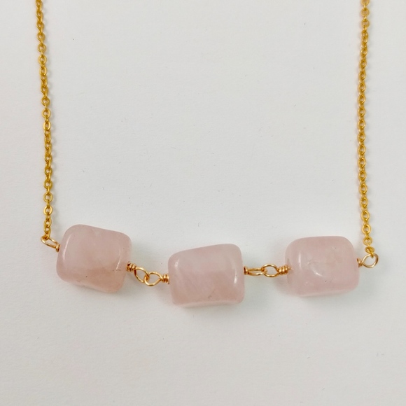 Rose Quartz Trio Handmade Necklace on Gold Chain - Picture 4 of 8